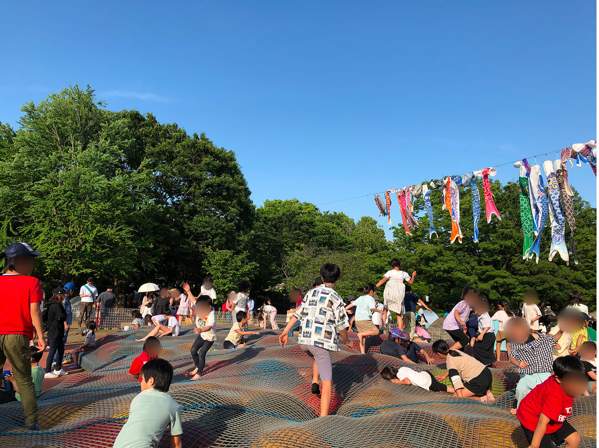 アンデルセン公園 ワンパク王国ゾーンのボールトランポリン
