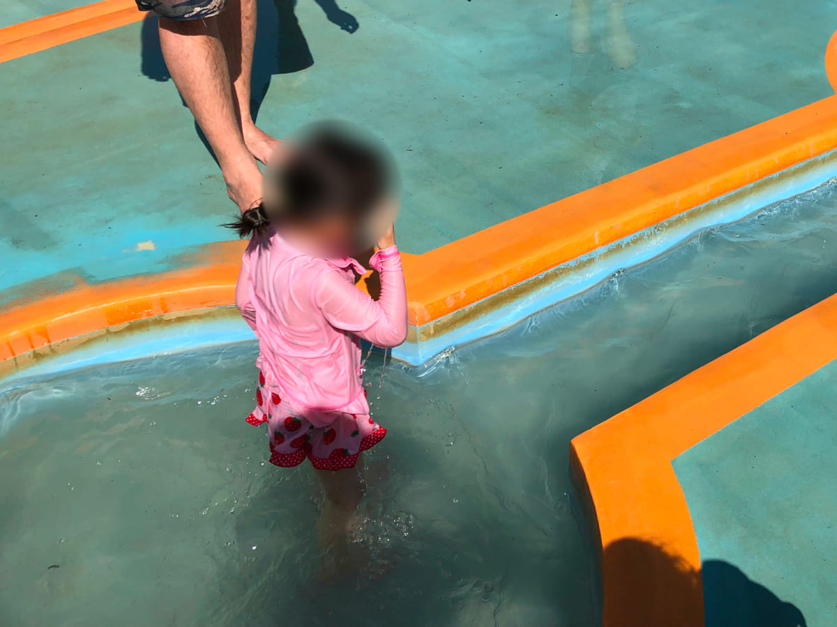 アンデルセン公園 アルキメデスの泉で水遊び