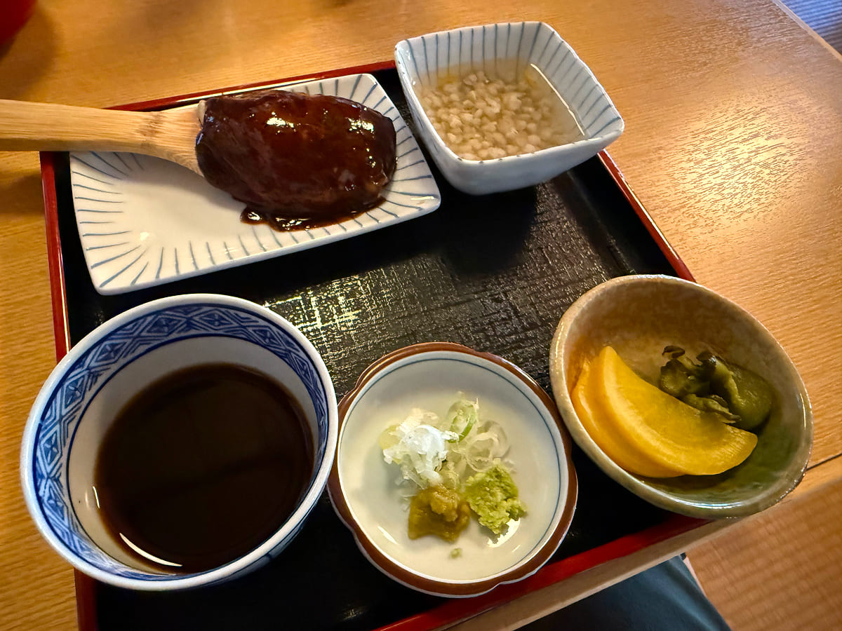 野の花庵 蕎麦がき・そばの実スープ