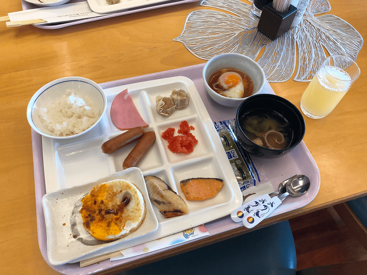 サンライズ九十九里 朝食バイキングの様子