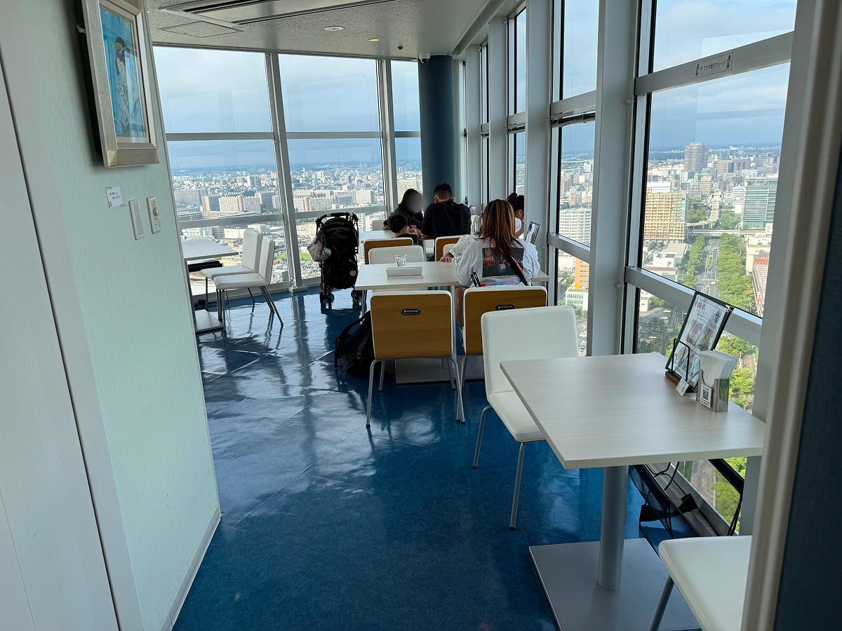 千葉ポートタワー3階 展望カフェ「Caffé Vista109」のベビーカー入店可能